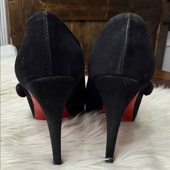 CHRISTIAN LOUBOUTIN Suede Booties - Picture 4 of 16